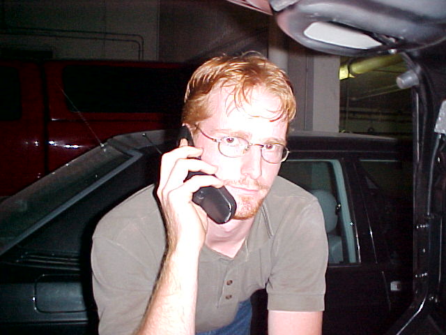 rodphone.jpg (54751 bytes)